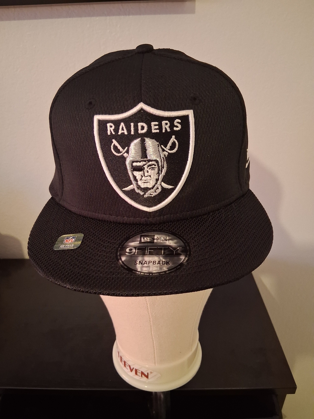 New Era Raiders Black 9FIFTY Snapback Hat